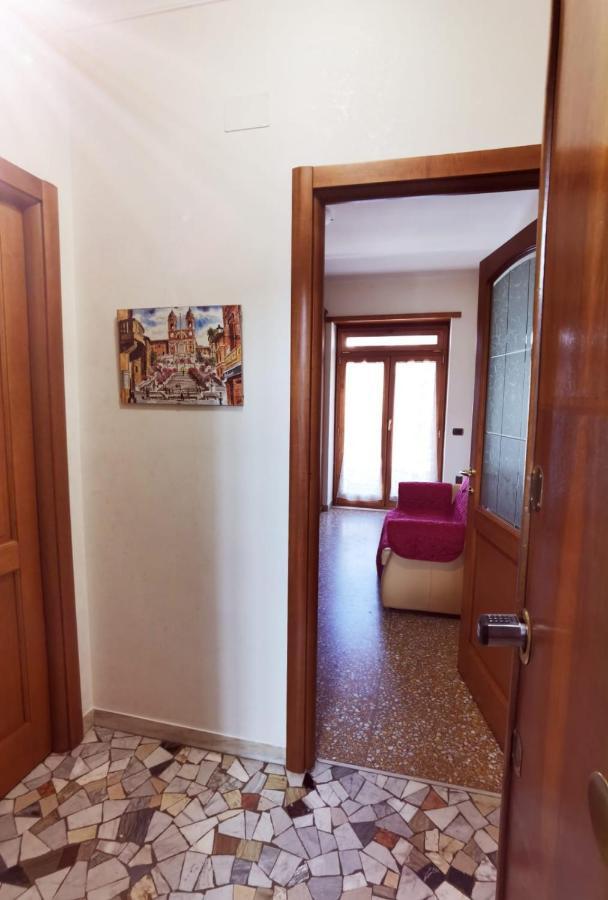 Appartement Per Turisti E Famiglie Rome